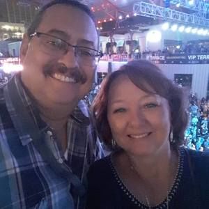 Meet your Posher, Debbie